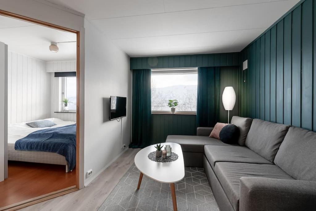 Modern Apartment In The Center Of The Island Tromso Exterior photo